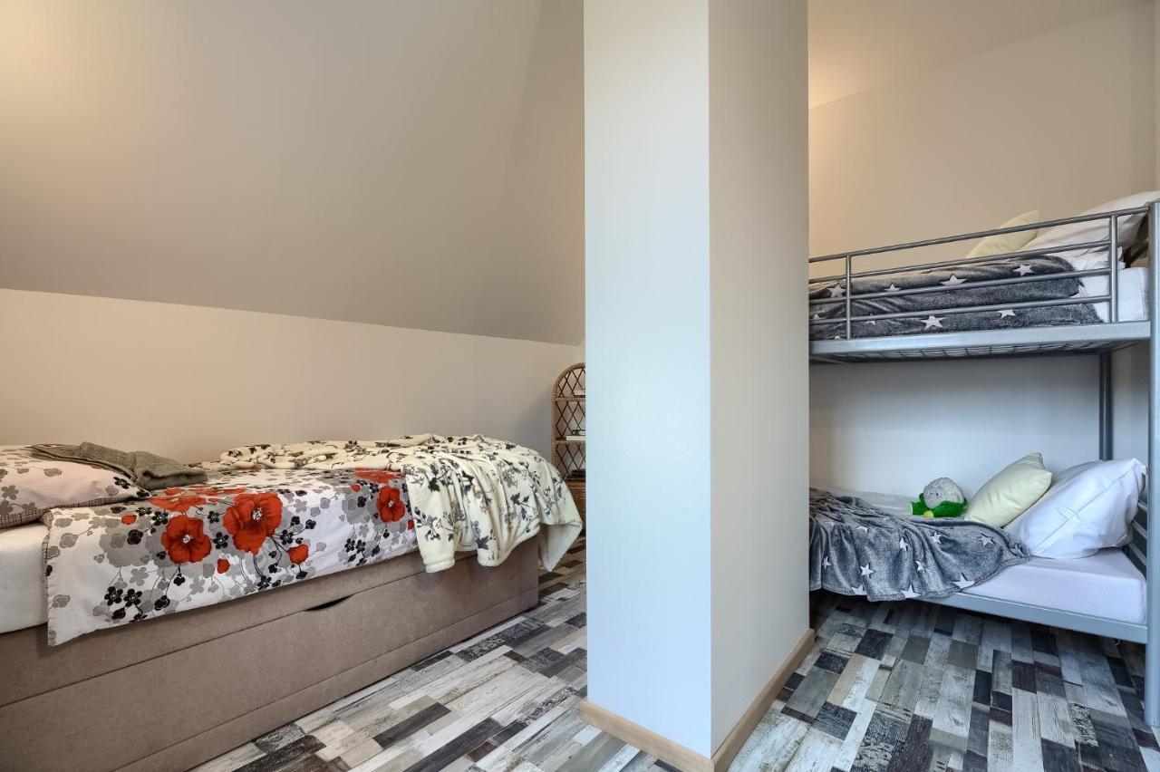 Stara Mleczarnia Apartment Тилич Екстериор снимка